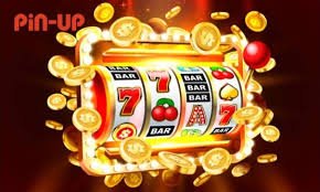 မြန်မာ ကစားသူ smartphone မှ slot ဂိမ်း free spin round ကစားနေသော မြင်ကွင်း